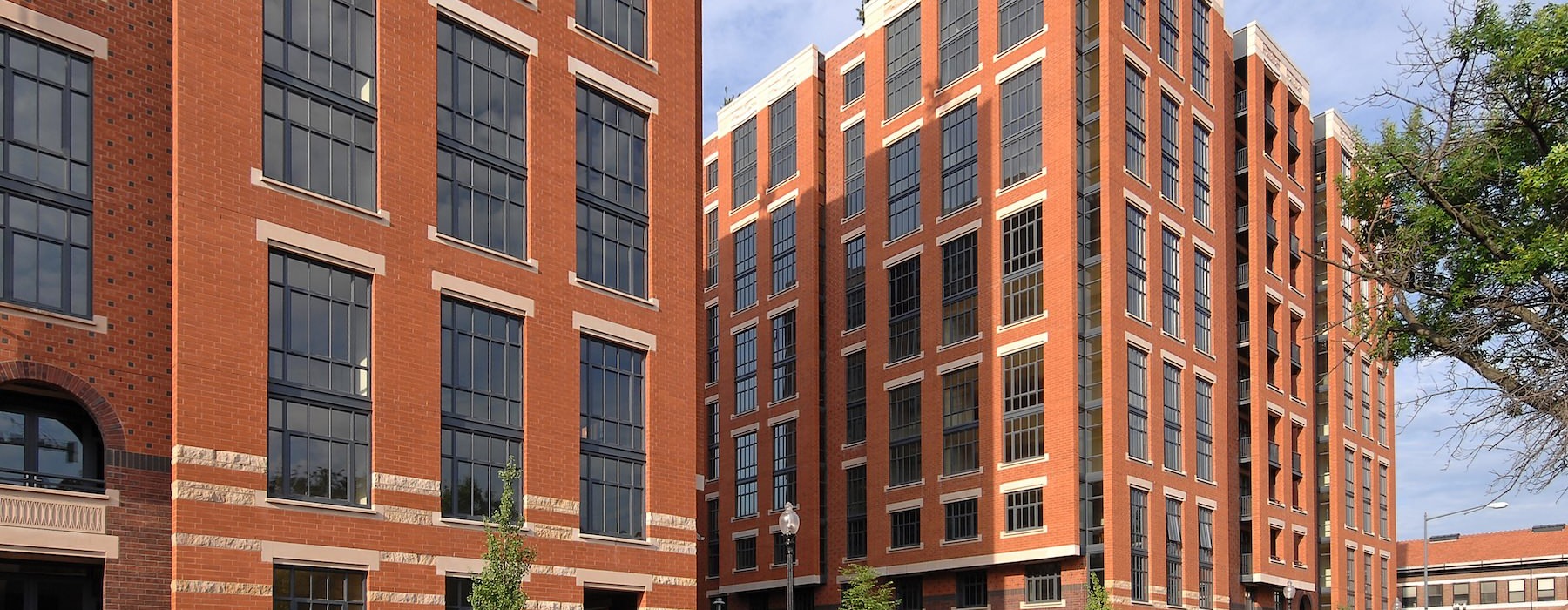 a large building with many windows